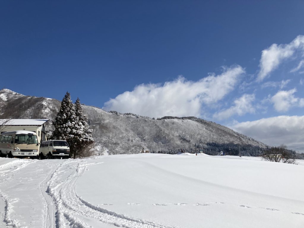 ハチ高原　スキー場　グリーンホテルやまなみ　3月　春スキー　スキースノボの日